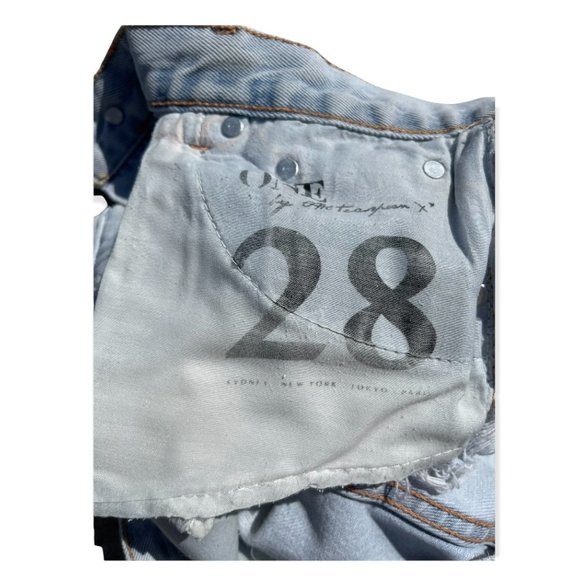 One Teaspoon, Denim White Wash Shorts, Size 28, Great Condition, Sexy & Soft - Picture 4 of 4
